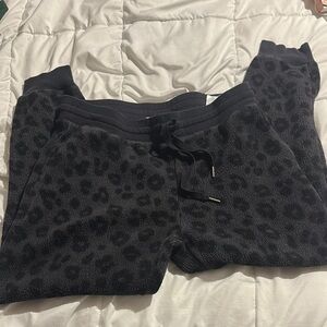 Cozy Black Leopard Print Womens Joggers